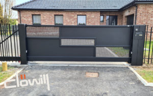 portail alu clonor autoportant avec toles